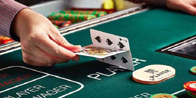 Kinh Nghiệm Baccarat - Chia sẻ Kinh Nghiệm Từ Chuyên Gia 2025 2 Tựa game baccarat là gì?